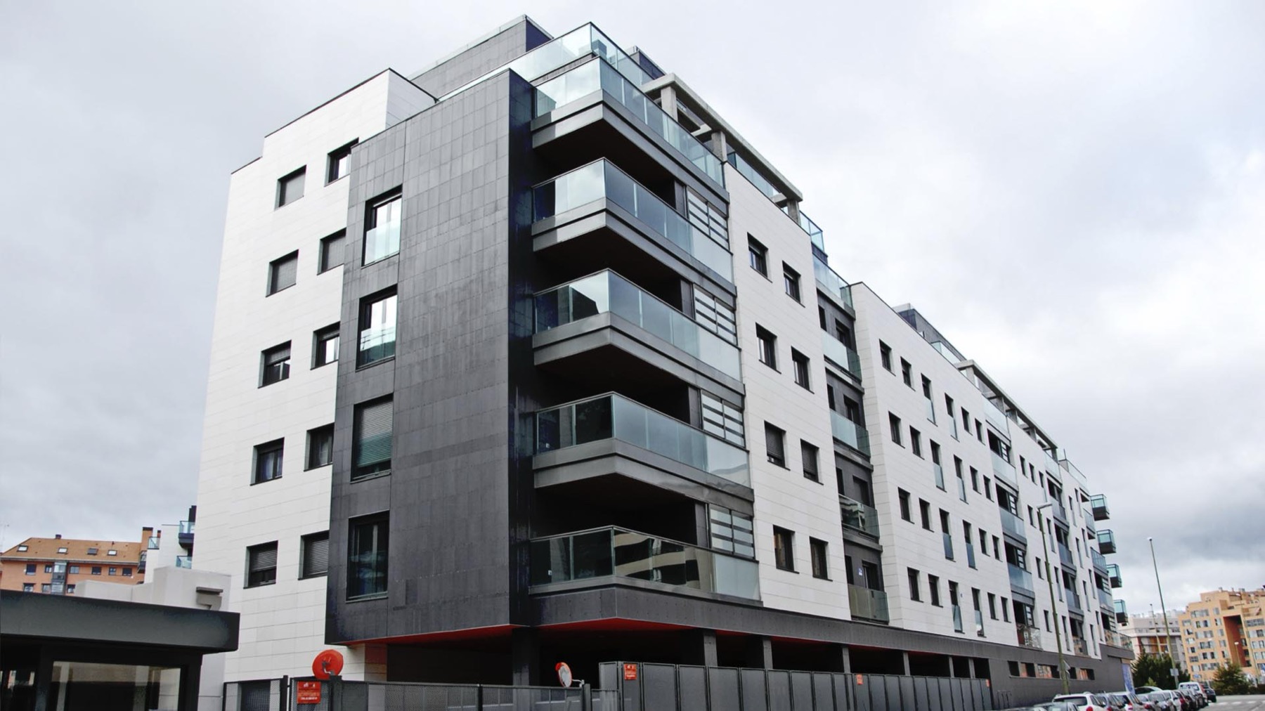 Fotografía de «LAS TABLAS», vivienda colectiva libre en MADRID