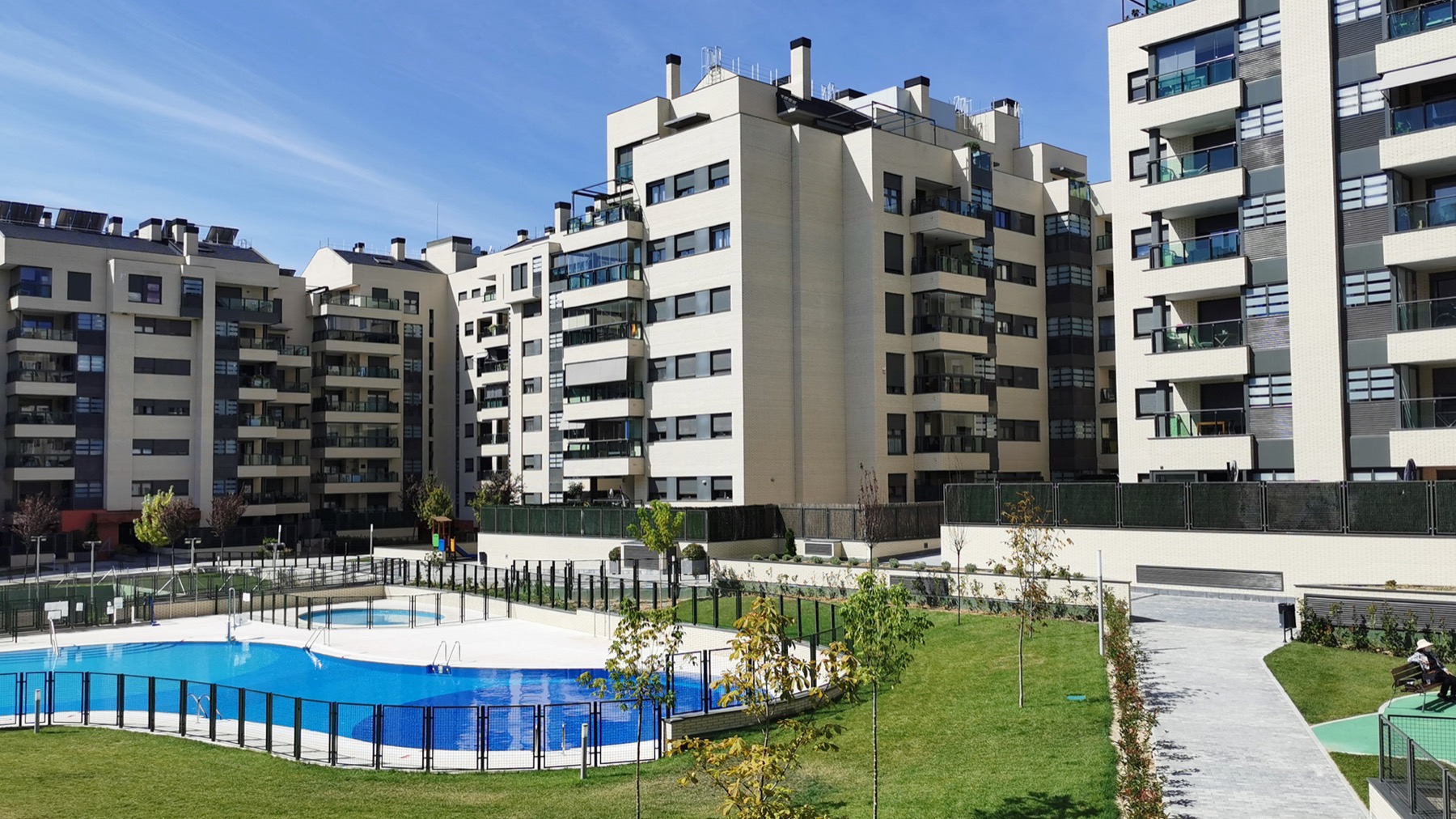 Fotografía de «RIVAS FASES I+II+III», vivienda colectiva libre en MADRID